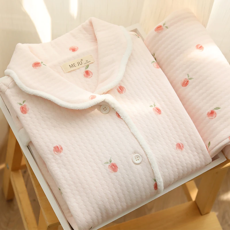 

Nightwear for women, autumn and winter, pure cotton, three-layer sandwich cotton, sweet air cotton, winter home clothes