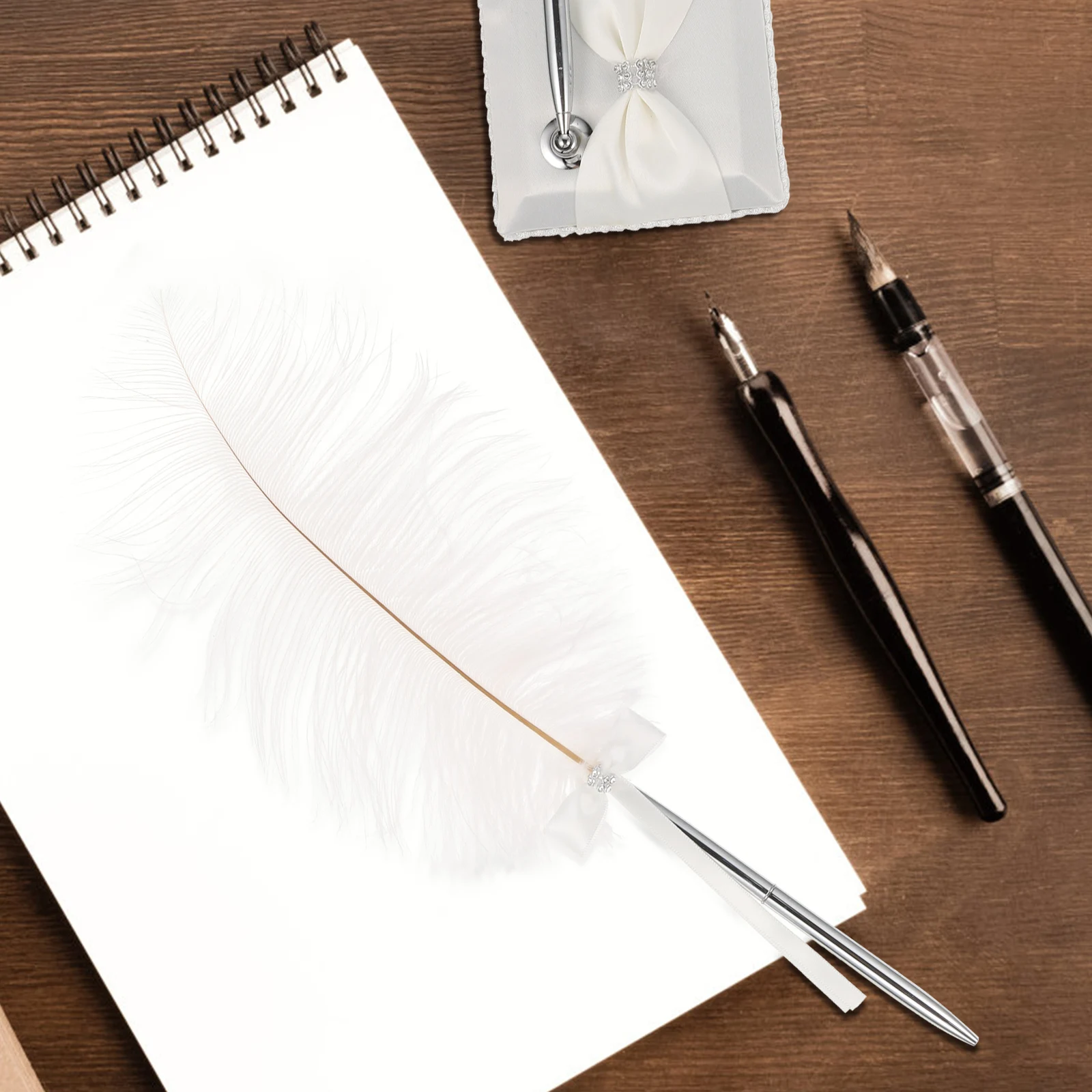 

Wedding Bridal Ostrich Feather Signing Pen White Black Ink Elegant Wedding Guestbook Signature Pens Ostrich Holder Rotating Base