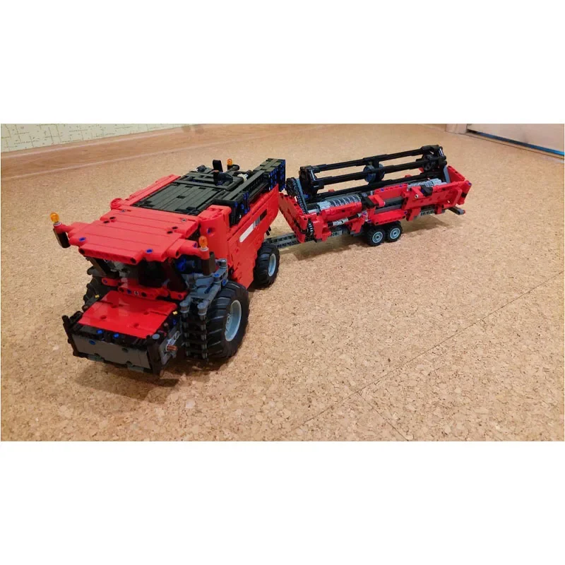 MOC-191281 Red New Combine Harvester Agricultural Harvester Building Block Model•1955 Parts MOC Creative Kids Building Block Toy