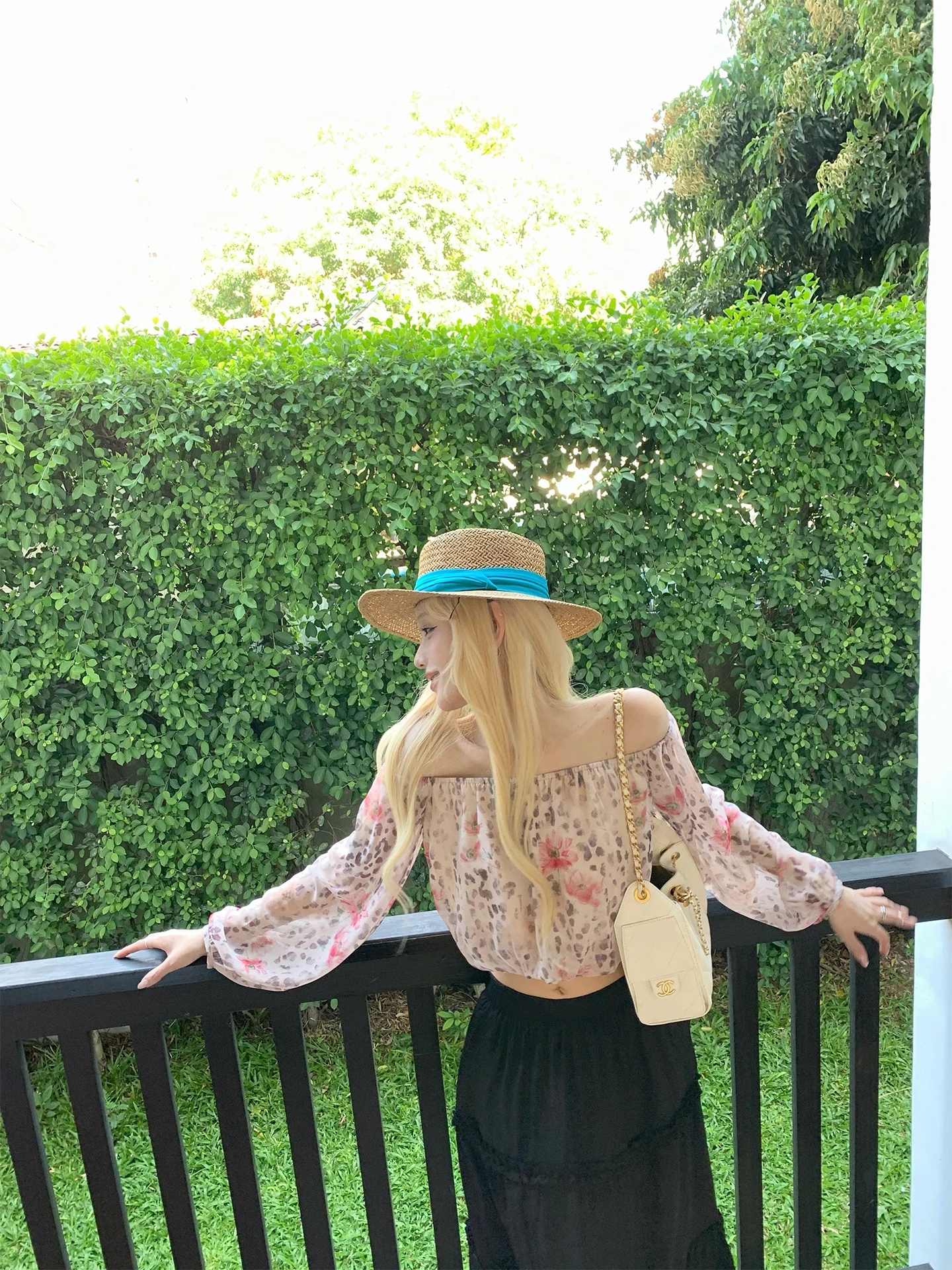 

Женская блузка FFcheer в повседневном стиле с цветочным принтом, из шифона, с длинным рукавом, на одно плечо, дышащая, комфортная, укороченная, из полиэстера