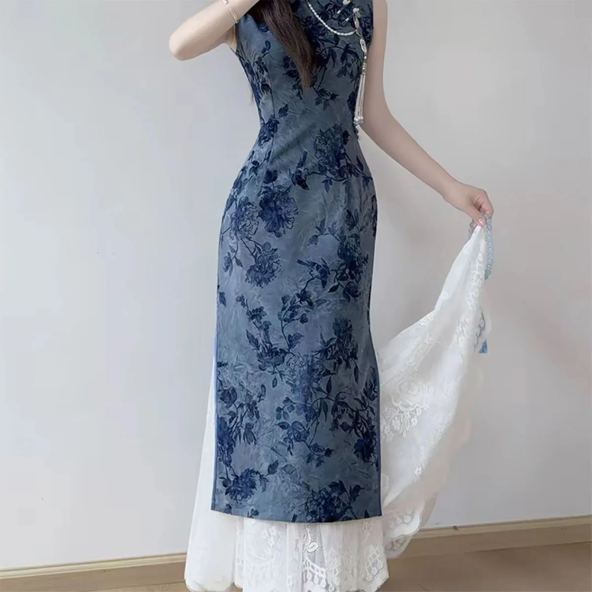 

Retro High Waist A-Line Skirt Pure Color Lace Trim under Skirt Fashionable City Commute Vintage Style Hollow out