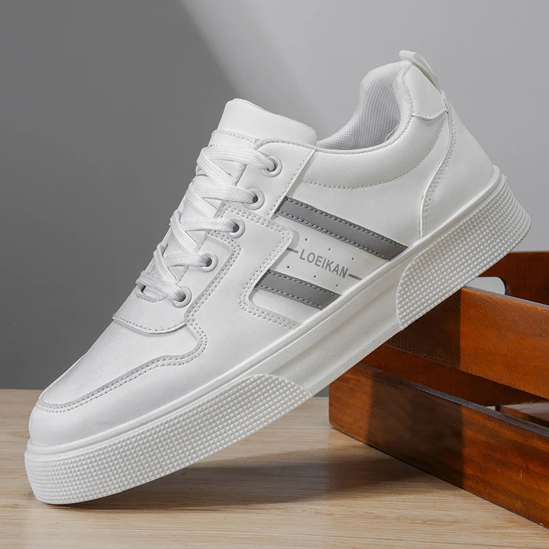 

Men's Casual Low-top Sneakers Fashion Skate Shoes Breathable Non-slip Walking Footwear