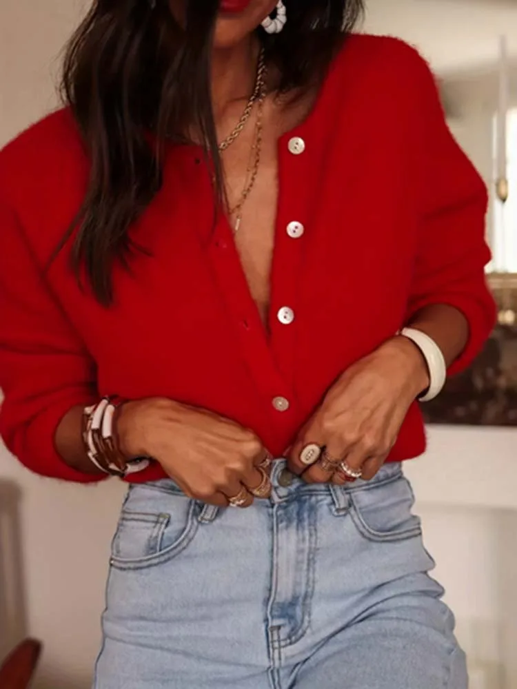 

Women's long-sleeved cardigan with round neck is fashionable, versatile, casual and relaxed, suitable for daily travel