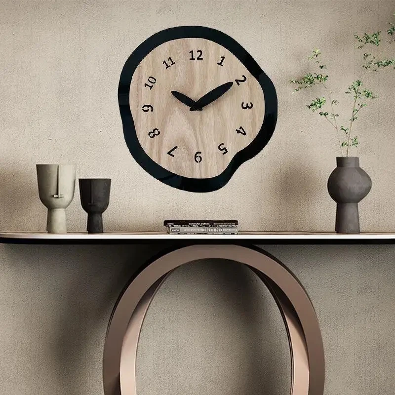 

Nordic Minimalist Silent Wall Clock Scandinavian Europe Clock Restaurant INS Living Room Art Decoration Bedroom Celebrity Watch