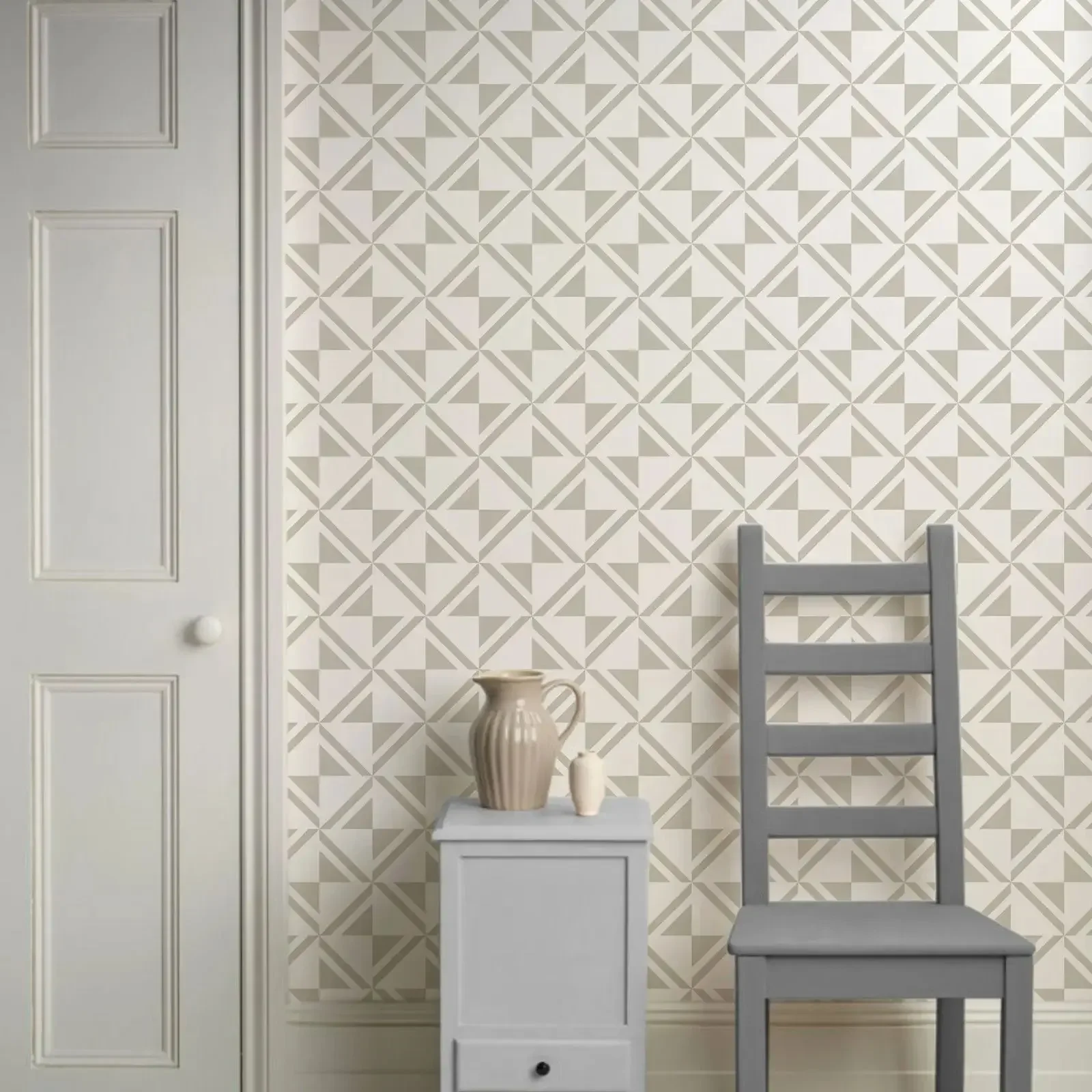 carta-da-parati-geometrica-beige-retro-adesiva-o-tradizionale-decorativa-per-bagno