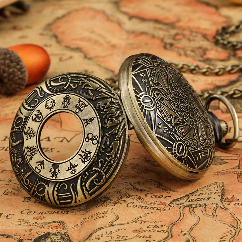 Jam Saku Desain Vintage Steampunk dengan Angka Romawi Berongga, Jam Tangan Quartz dengan Rantai Liontin untuk Hadiah Pria Wanita.