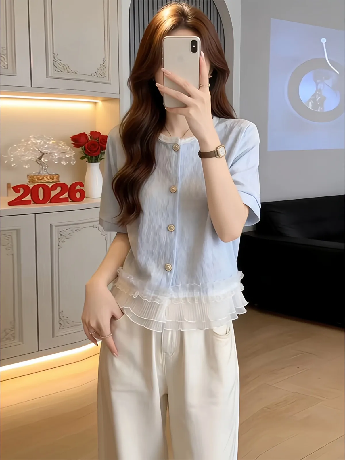 

Unique Short Sleeve Lace Trim Shirt Women's Summer Fashion Design Sensation Fragrant Style round Neck Casual Top