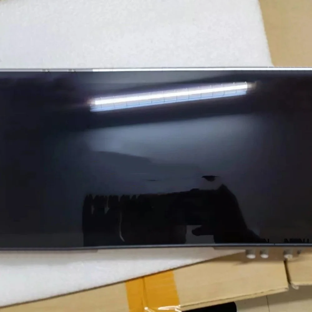 

LS132D5LX02A LCD Screen Display