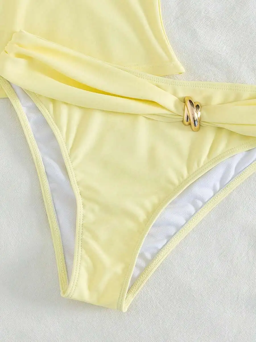 

Yellow Spaghetti Strap Hollow Tie Waist Tankini Swimsuit Two Piece Set