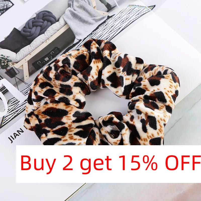 Hot Sale Leopard Scrunchies Coral Velvet Fabrics Pigtail Hair Ties Strong Elastic Rubber Band Leopard Print Hair Loops Headdress