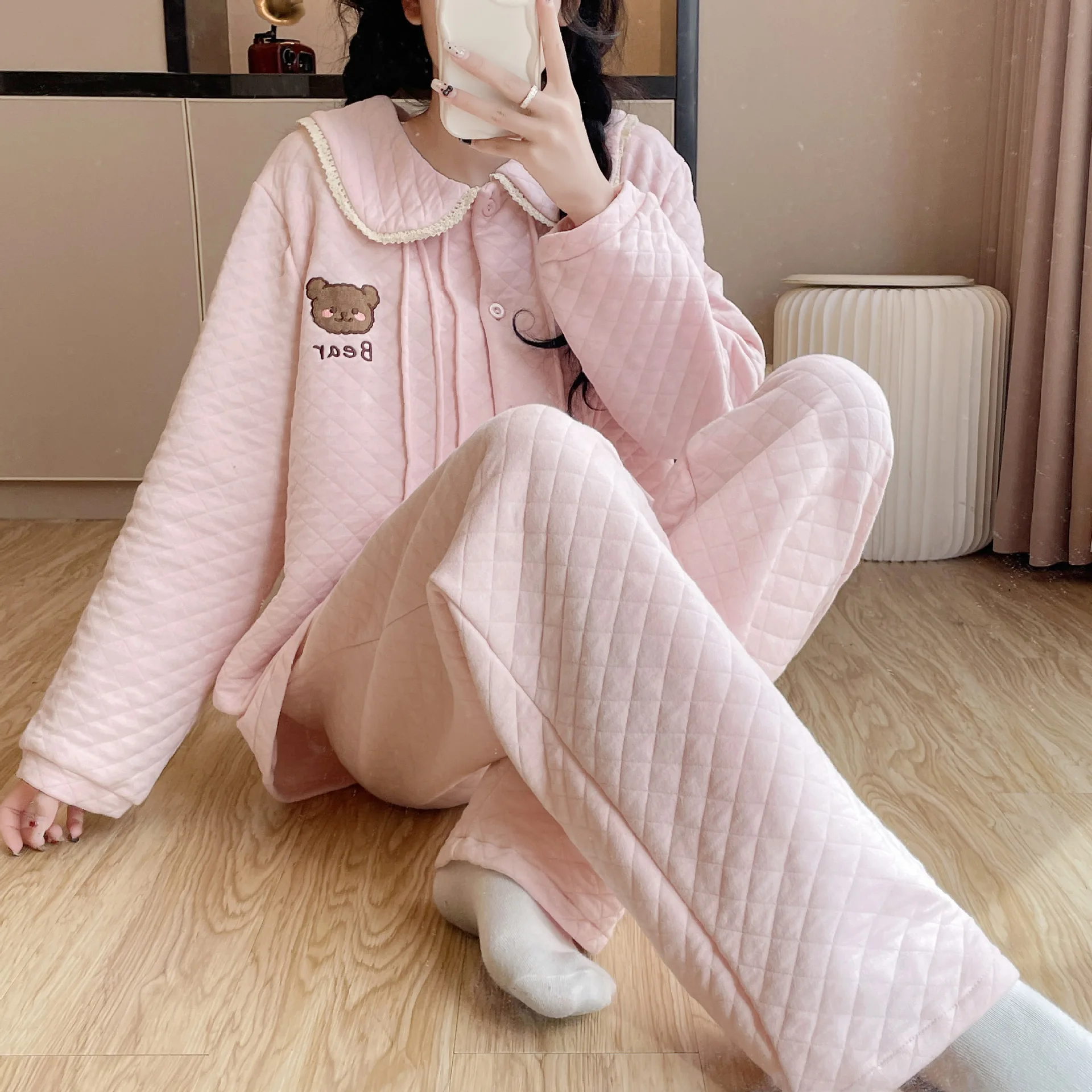 

Women's Cute Round Neck Cotton Air Layer Bear Suit Warm Comfortable Loungewear Pajamas Spring Autumn Sweet Home Wear