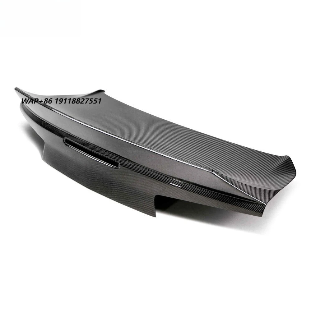 Camaro Carbon Fiber Trunk Lid, Suitable for 2016-2023  Camaro CLS Modified Carbon Fiber Trunk Lid.