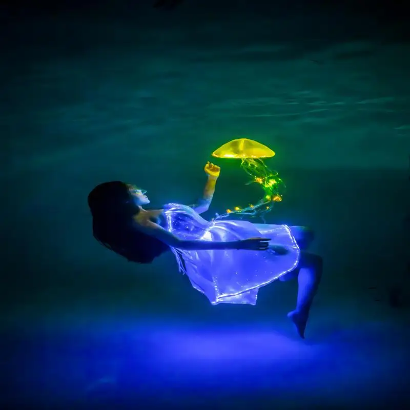 Luminous fiber optic princess dress colorful white dress LED luminous small skirt
