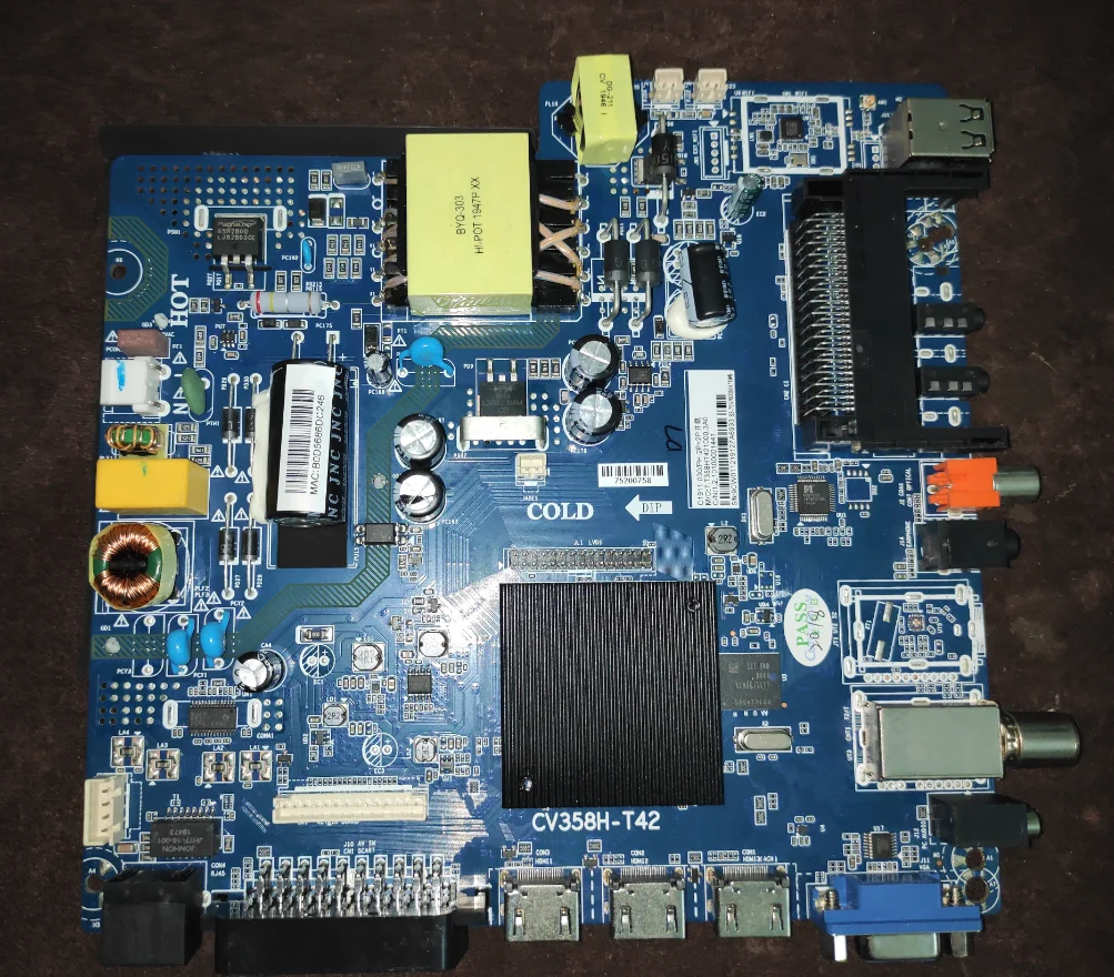 CV358H-T42 4-core smart network WiFi TV motherboard  working  good