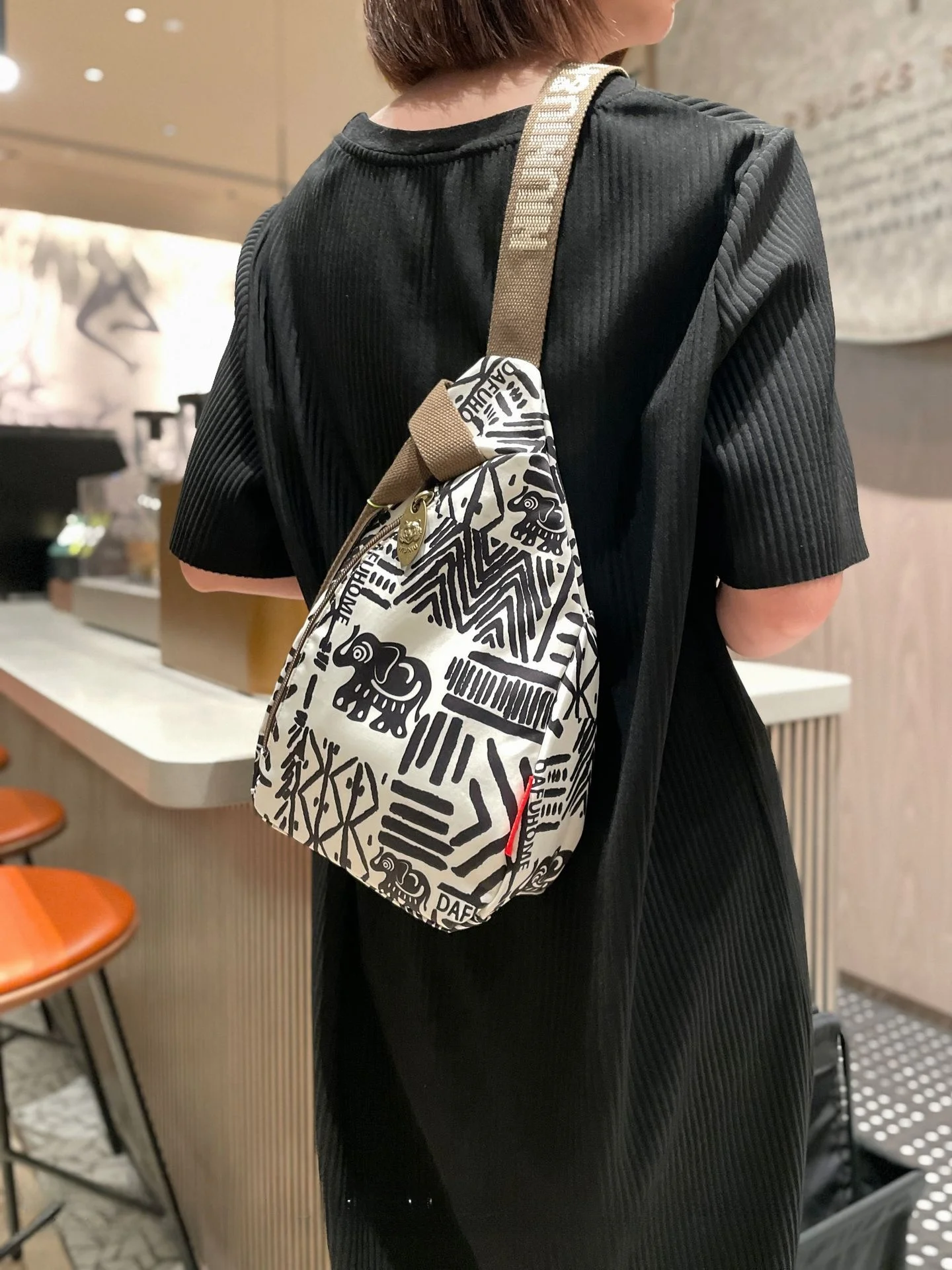 casual-travel-women's-bag-2026-new-fashion-versatile-ladies-crossbody-bag-sport-small-bag-high-end-lightweight-chest-bag