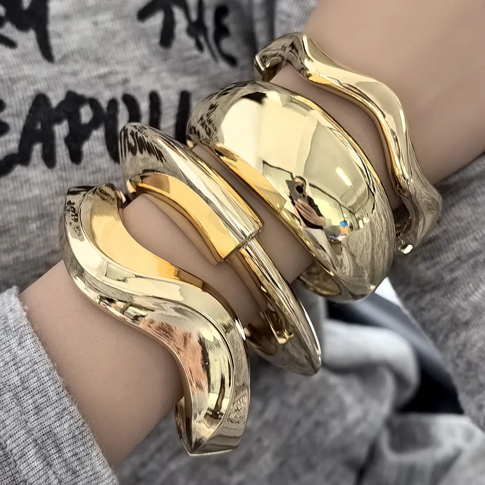 Cross-border light luxury style geometric irregular bracelet women's high sense personalized fashion bracelet gloss alloy temper