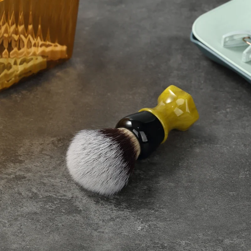 Yaqi Ever-hopeful Cat's Whisker Synthetic Hair Mens Wet Shaving Brush 24mm Knot Diameter 65MM Handle Height For Ergonomic Design