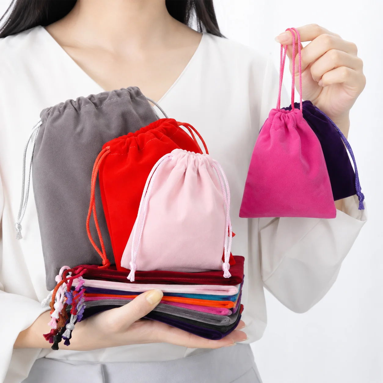10 Stück Bunte Samt-Geschenktaschen mit Kordelzug für Schmuckaufbewahrung und Verpackung kleiner Waren – Detail 2