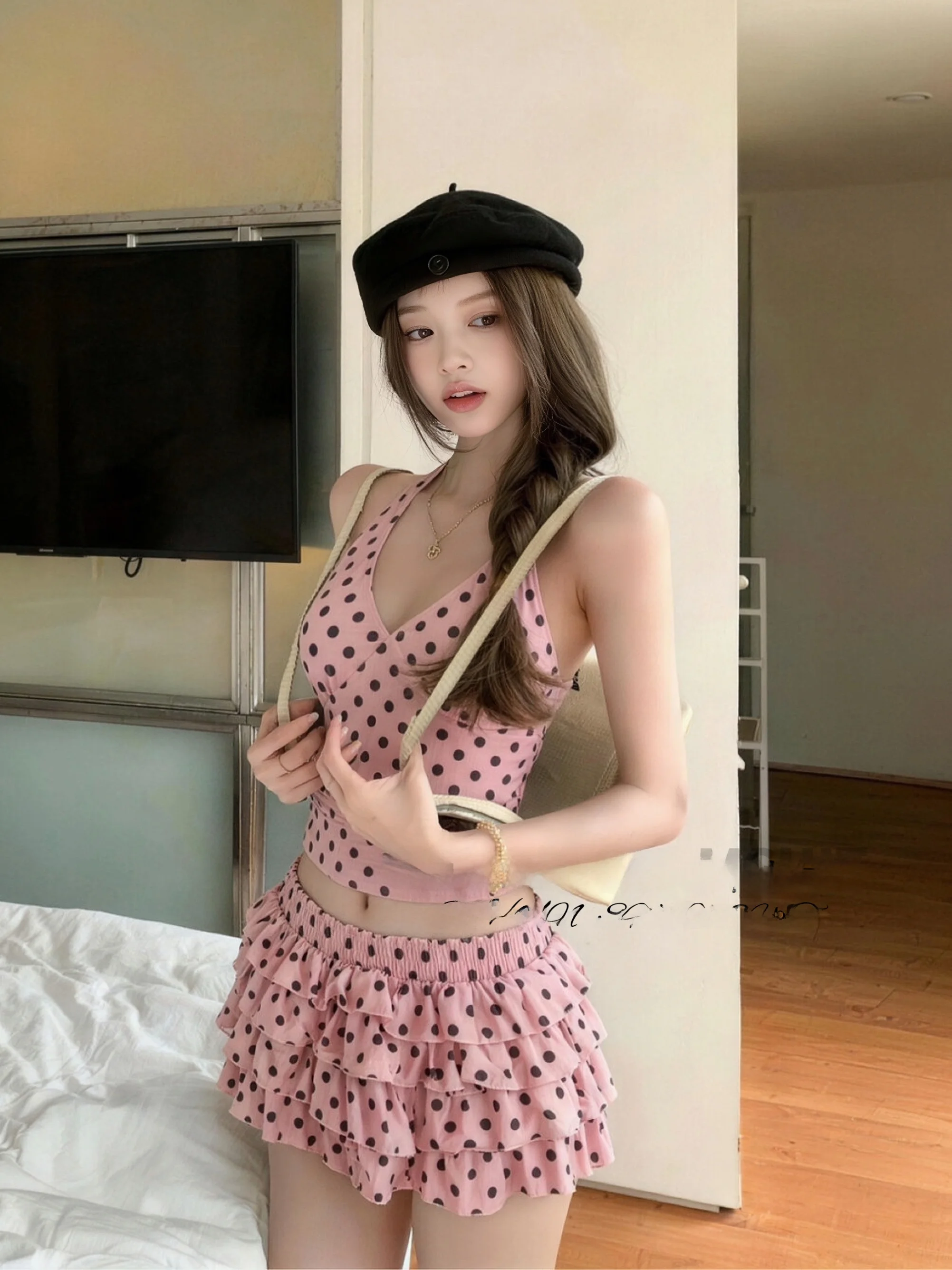 

Sexy Polka Dot Skirt Style Vacation Thermal Bikini Women's Swimsuit Gathered Small Chest Advanced Feeling Neck Hanging