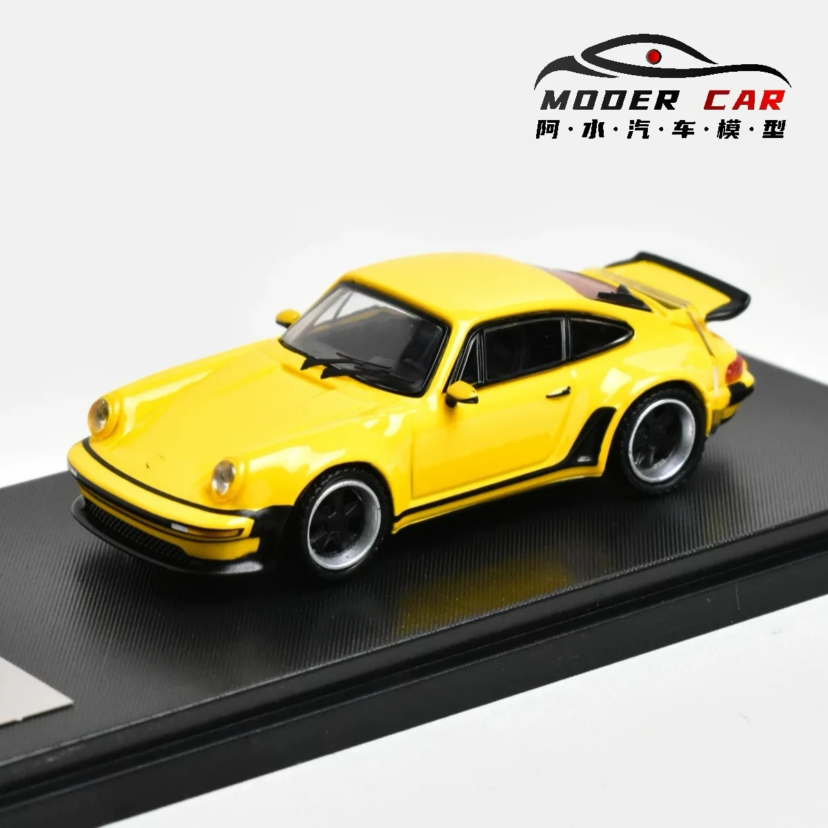 RM 1:64 930 Singer Turbo Study Open the back cover Diecast Model Car