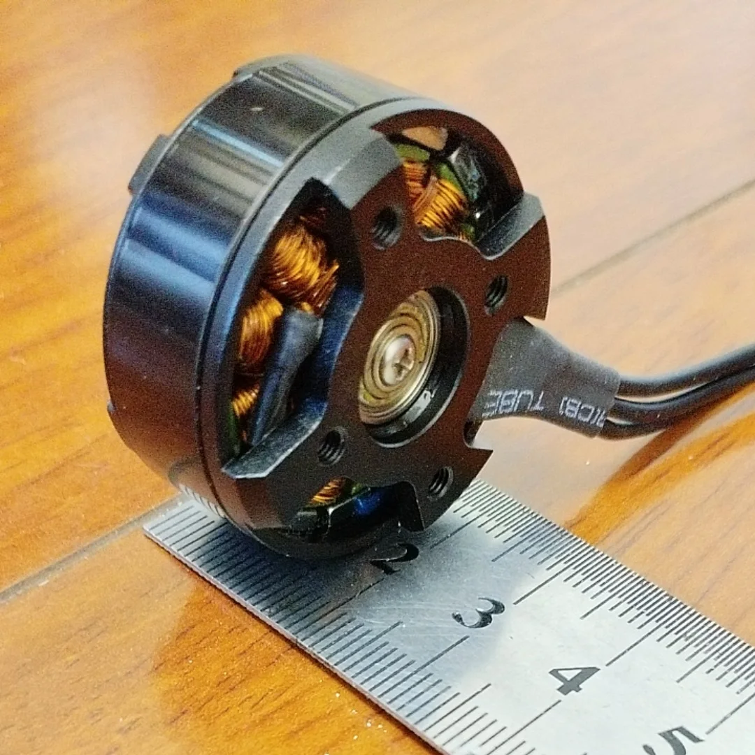 Zhendi 3520(2808) ブラシレスモーター 850kv ドローンマルチローター 4 軸 UAV 航空機固定翼飛行機アクセサリー