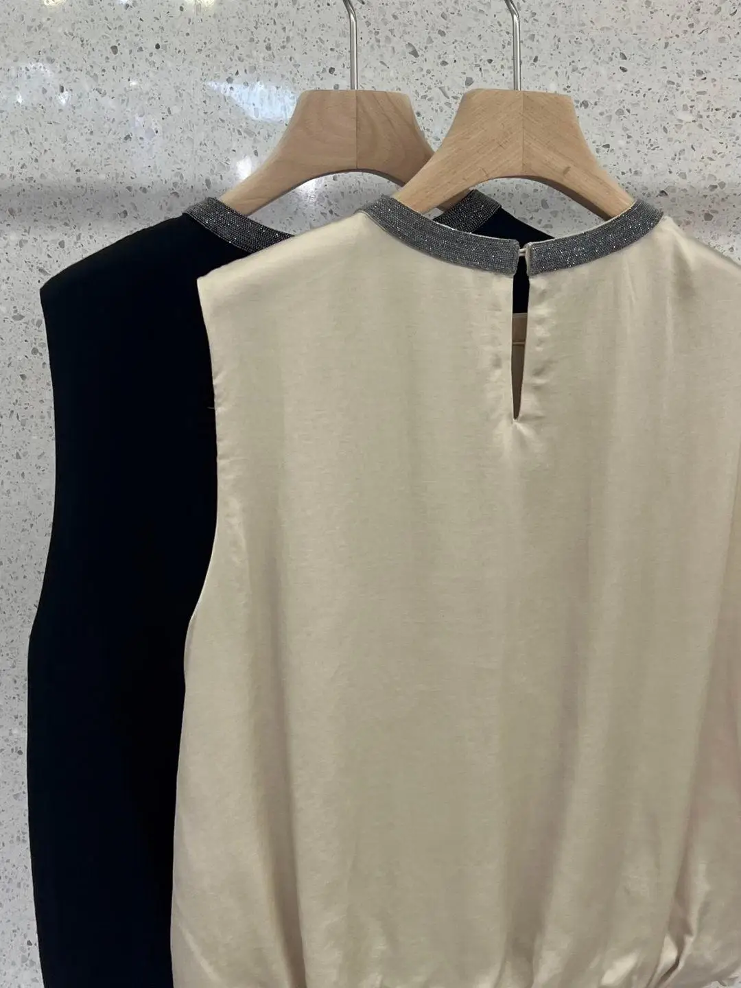 Elegant Temperament Set for Spring and Summer Women Sleeveless Round Neck Top Hanging Casual Pants