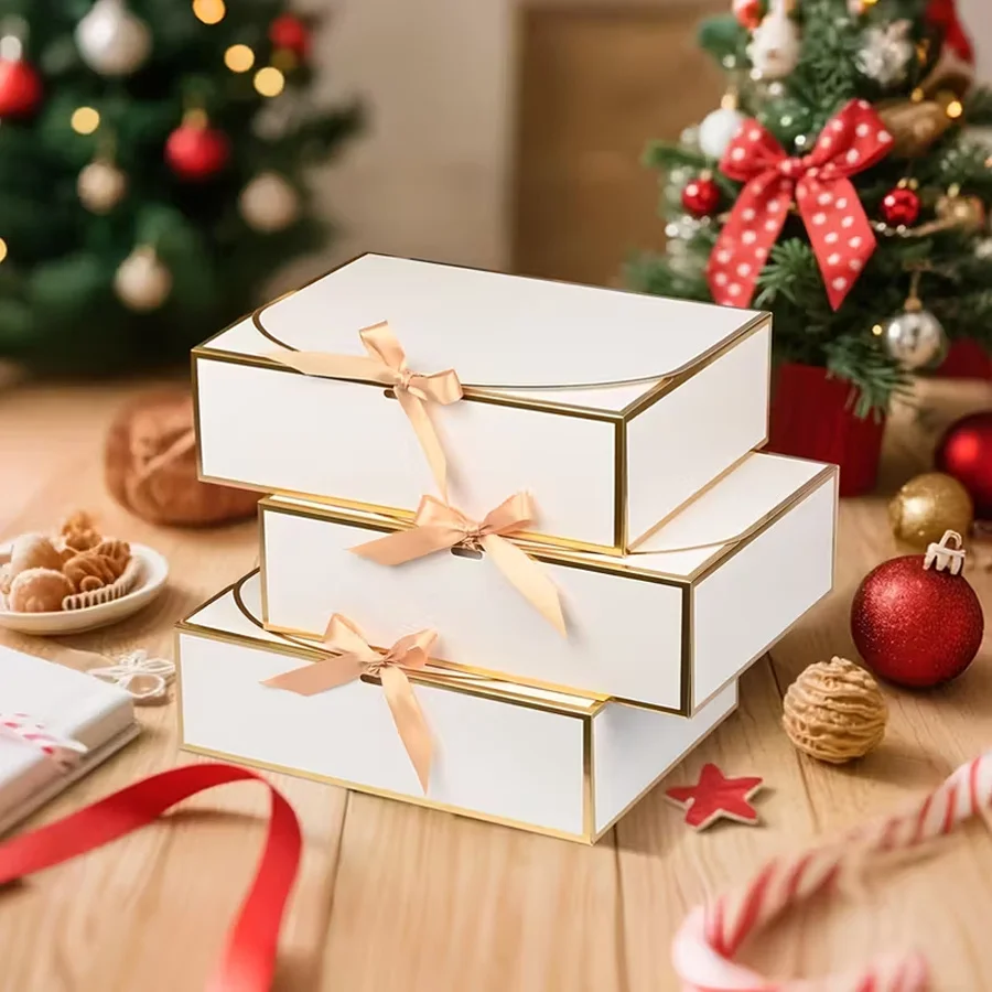 10er-Pack große Geschenkboxen aus Goldfolie mit Deckel, 10,6 x 7,8 x 3,1 Zoll, luxuriöse Geschenkboxen für Brautjungfern, weiße Geschenkboxen für Präsente – Detail 2
