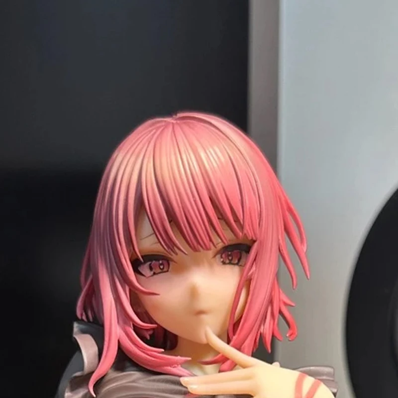 Figurine d’anime de Miho Tsujinaka, 20 cm, modèle de collection, objet décoratif pour bureau, idéal pour les collectionneurs et les fans d’anime, parfait comme cadeau.