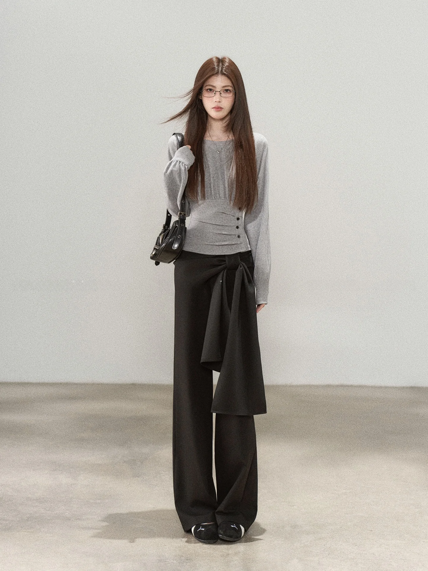 

Spring Knitted V-neck Women's Loose Wide-leg Pants Set with Knot Two-piece Suite Simple High-waist Casual Wear