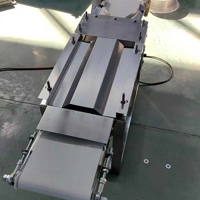 2025年式トーストフランスパン成形機、パン生地モルダー、フランスパン製造機