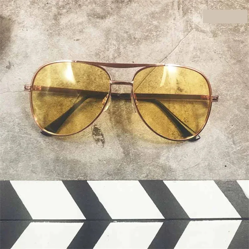 

2025 aaa Navy Admiral Borsalino Cosplay Glasses Kprusoian Kizaru Yellow Monkey Sunglasses Anime Eye Glass Halloween Costume Acce