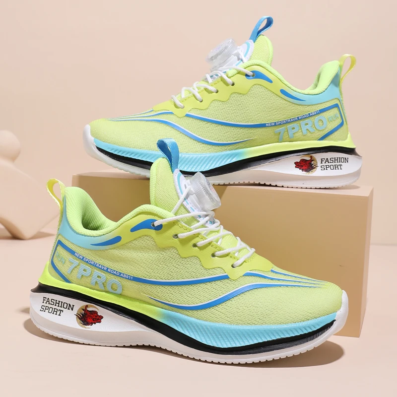 Новинка для родителей и детей, 2025 г., удобная сетчатая поверхность, дышащая вращающаяся пряжка, мягкая подошва, резиновая летняя уличная спортивная обувь
