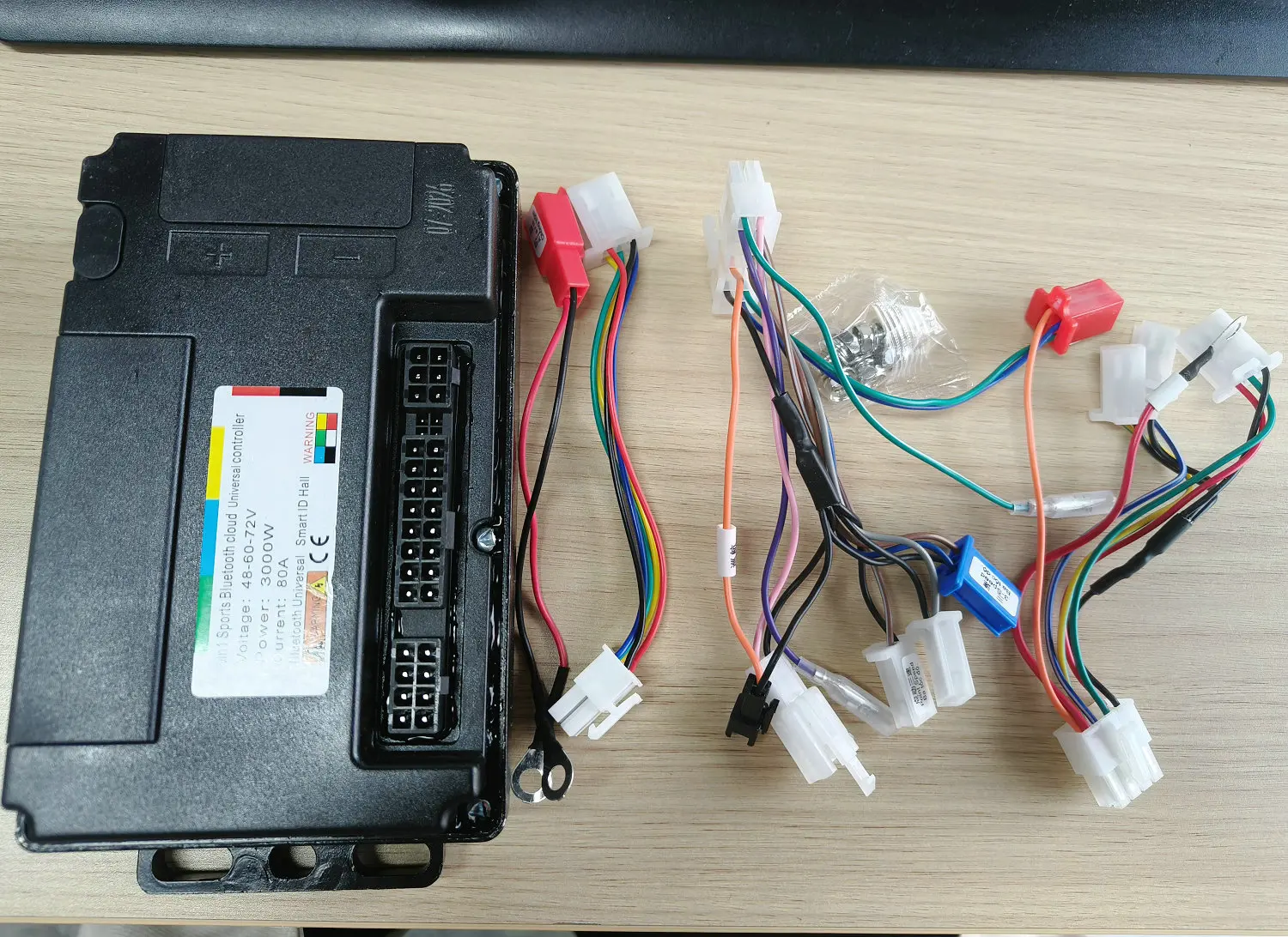 12 MOSFET-CONTROLLER 48V60V 72V 80A 100A 120A 3000W mit integriertem BLUETOOTH für ELEKTROROLLER MOTORRAD-TEIL