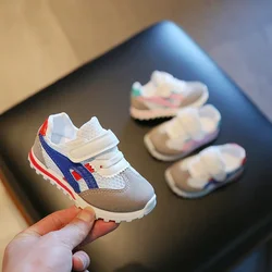 Sneakers in rete per bambini antiscivolo fondo morbido bambino Casual piatto bambini ragazze ragazzi sport in esecuzione scarpe da bambino per neonati traspiranti