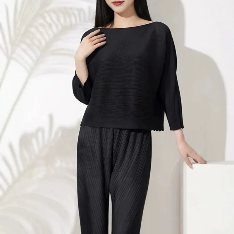 Pleated T-Shirt Women 2026 Autumn New Batwing Bouncy T-Shirt Versatile Loose Elastic Slimming Nine-Quarter Sleeve Pullover Top