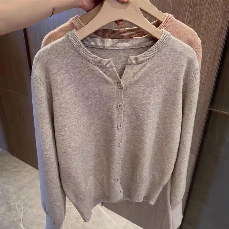 محبوك سترة المرأة بالأزرار جديد طويل الأكمام س الرقبة الأسود متماسكة سترة سترة المرأة بلايز تريكو Sueters De Mujer Q1114 #1