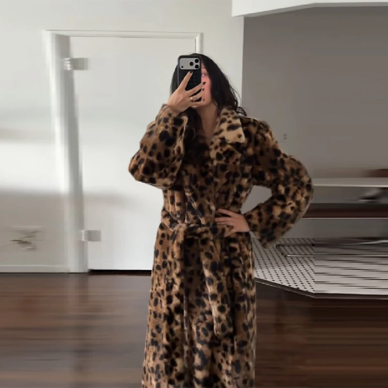 Vintage Stilvolle Leopardenmuster Mantel Auffällige Revers Kunstpelz Lose Dicke Warme Herbst Dame Mantel Winter Straße Frauen Oberbekleidung