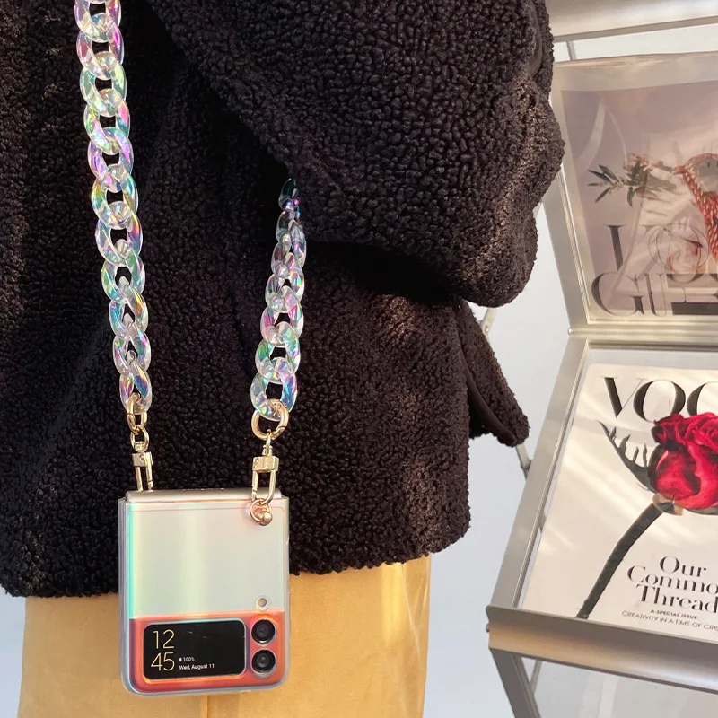 

Woman Crossbody Laser Rainbow Clear Long Chain Phone Case For Samsung Galaxy Z Flip 4 3 5G Fashion Dreamy Hard Ultrathin Cover