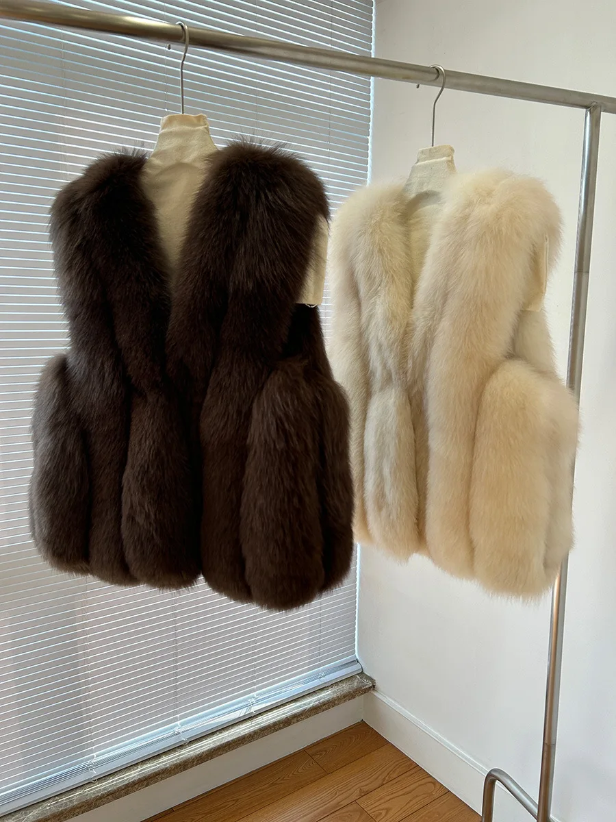 

Fox Fur Back Fur V-Neck Vertical-Striped Fur Vest Coat