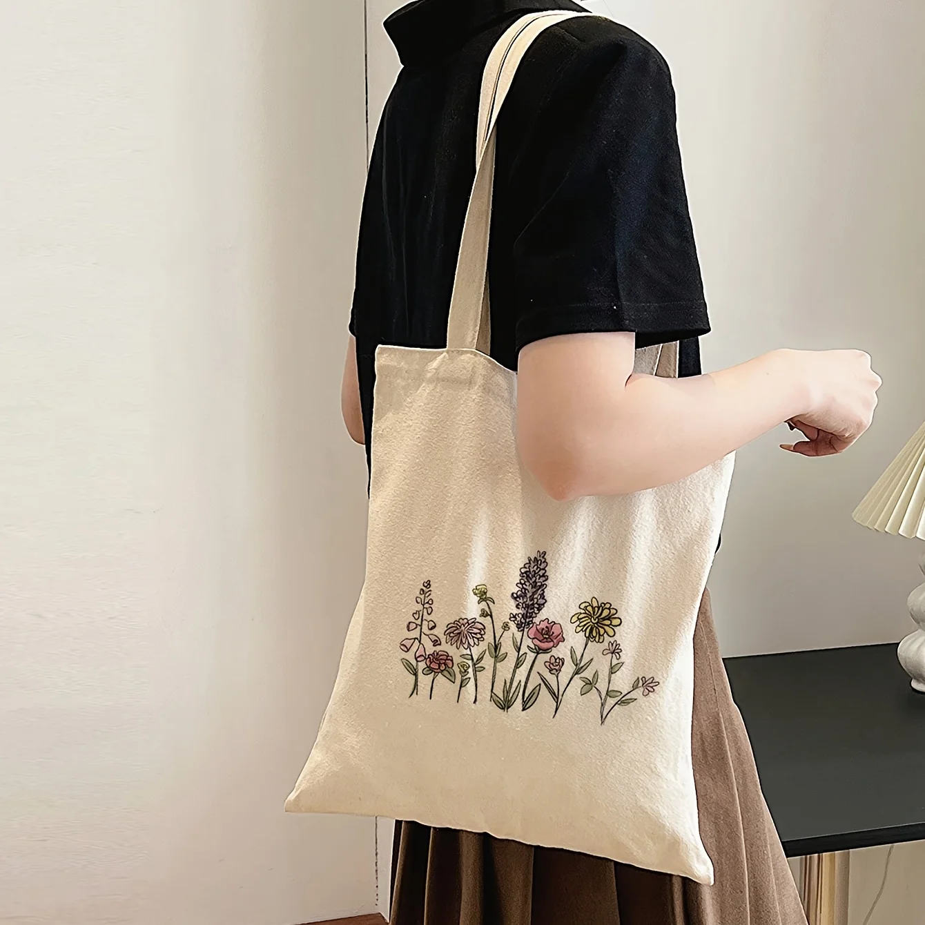 Floral Canvas Tote Bag Flower  Large Capacity Shoulder Bag for Travel Shopping Bag Vintage Women Tote Bag