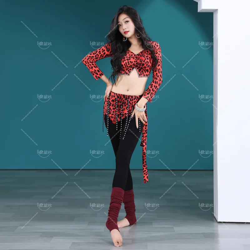 

Belly Dance Top Trousers Sock Set Sexy Woman Clothes Performance Carnaval Suit Dancers Vitality Bellydance Costume Professional