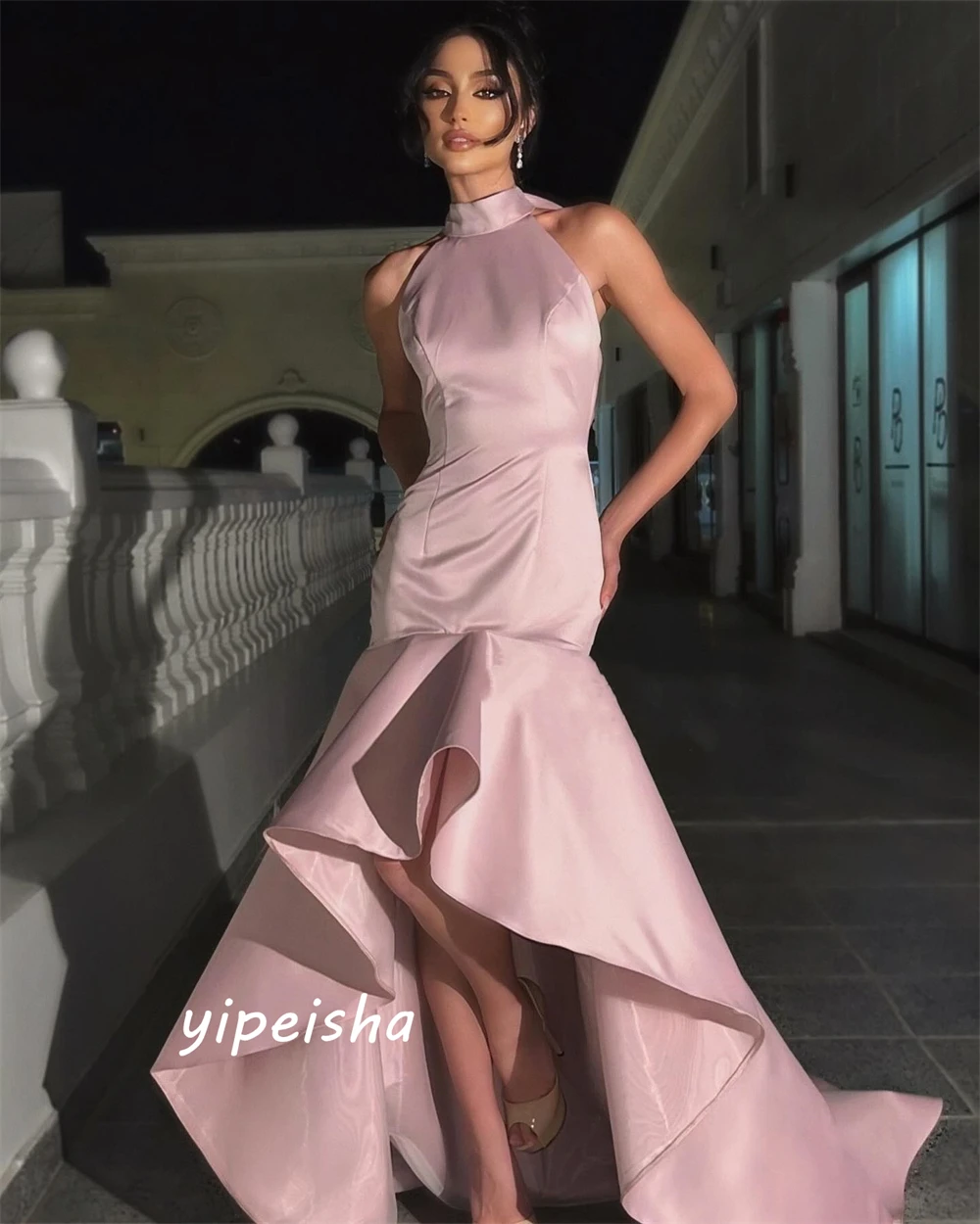 Yipeisha Prom Dress Eenvoudige Maten Beschikbaar Halter Zeemeermin Open Rug Vloerlengte Rokken Charmeuse Avondjurken