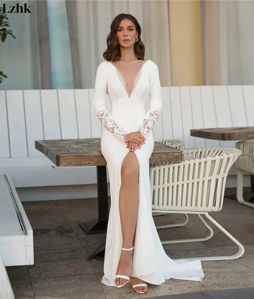 Abito da sera con applicazioni di bottoni di perle a sirena in jersey grazioso personalizzato Abiti da ritorno a casa con maniche lunghe con scollo a V di alta qualità