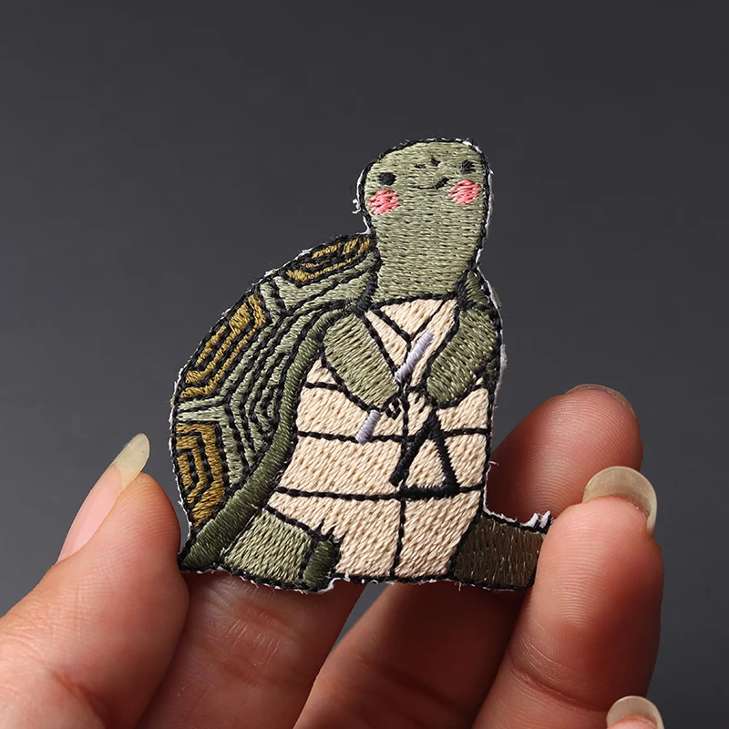 Turtle size: 4.7x4.2cm Patches Sewing On Embroidered Applique Fabric for Jacket Badge Clothes Stickers Patch