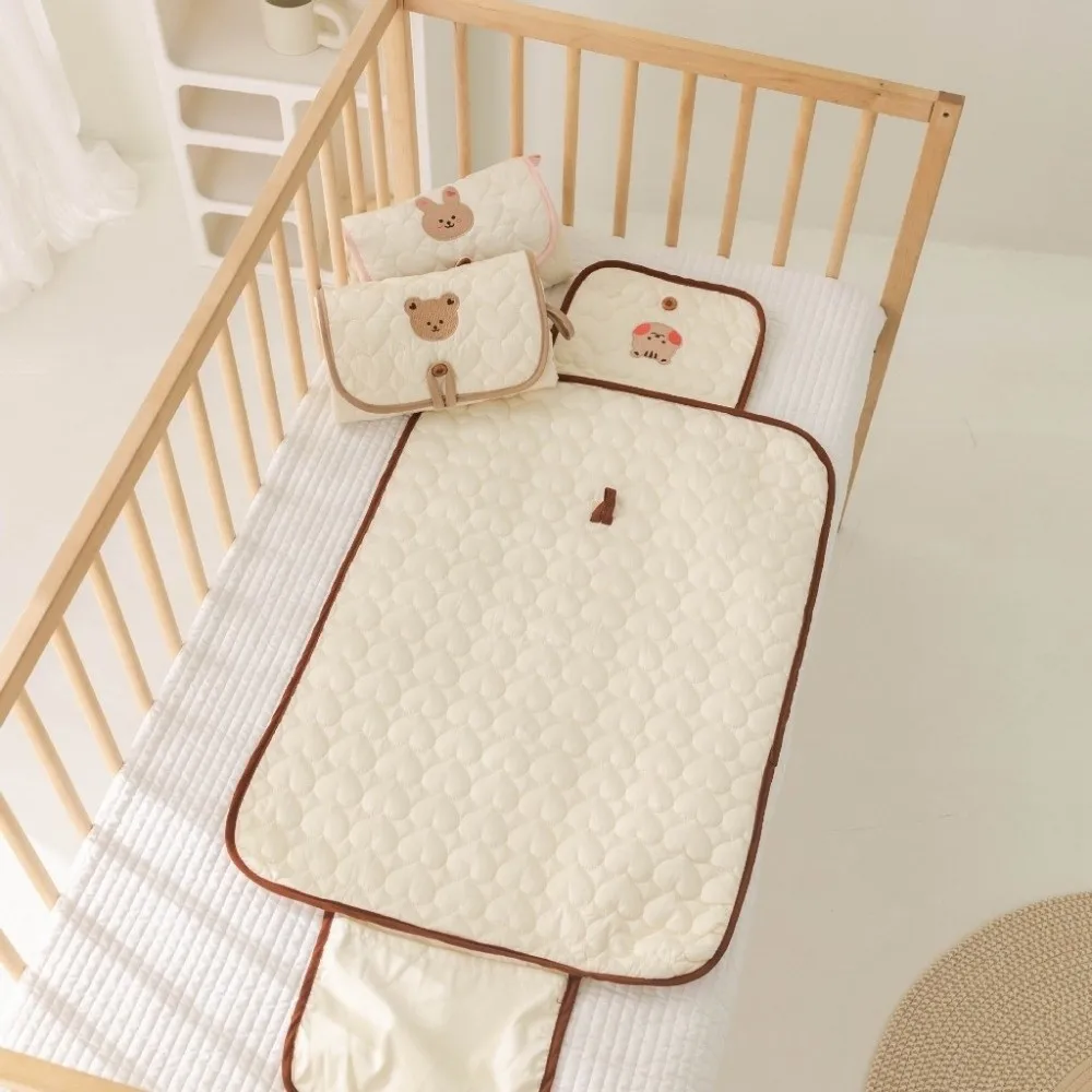 Bear Diaper Changing Pad Multifunctional Cotton Baby Changing Pad Foldable Waterproof Folding Diaper Changing Cover Play Mat