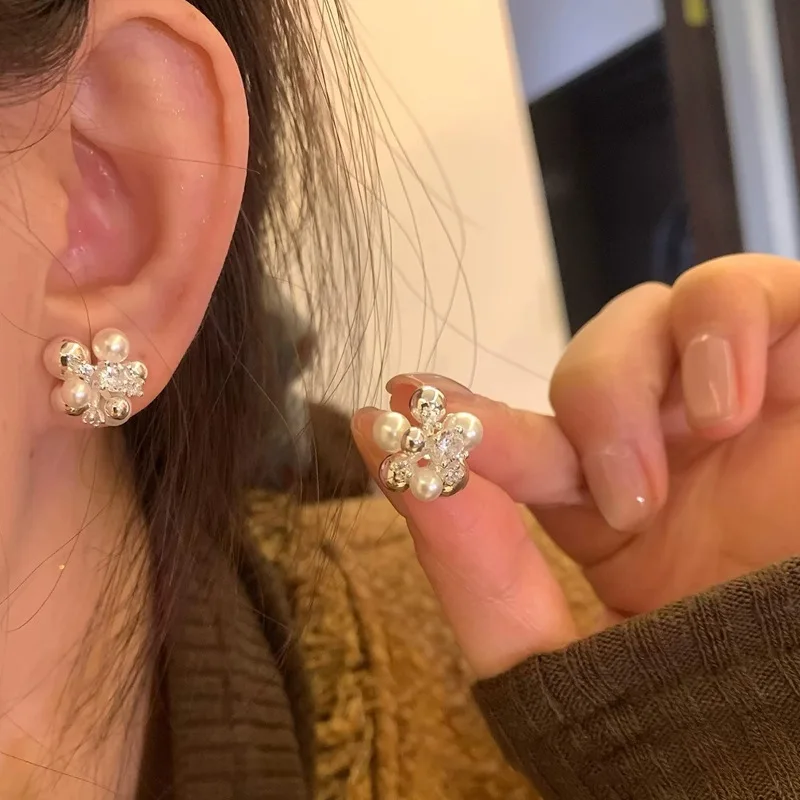 Pearl Stud Earrings Micro Set Zircon Unique Sophisticated Hypoallergenic Rose Gold Tone Lightweight Versatile Daily Wear