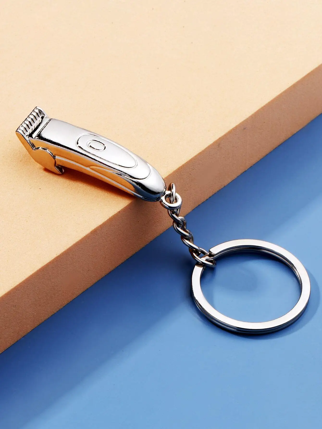 Street 1pc Creative Lifelike Men's Hair Clipper Shaped Keychain, Barber Shop Event Gift For Father Car Accessories Bag Charm School Cute Goth Y2k Gifts For Mother, Father, Graduation, And Teacher