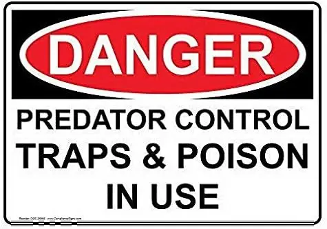 Uptell Danger Predator Control Traps & Poison in Use Sign Metal Signs Funny Yard Sign Outdoors Warning Signs Tin Plate Poste