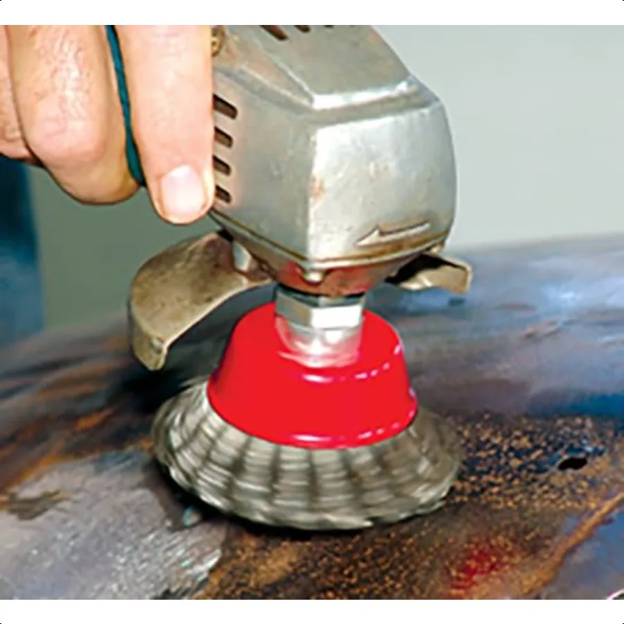 هيكل السيارة وإصلاح الصدأ