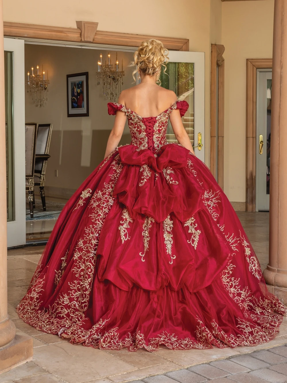 Robe de Quinceanera avec appliques dorées, robes de princesse gracieuses, hors de l'initiative, luxe rouge, doux, 16 ans, éducatif